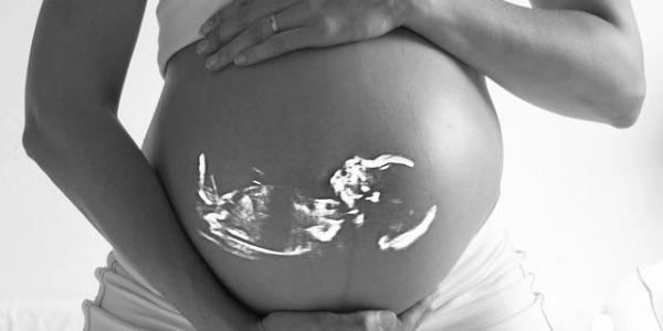 Neurodesarrollo: Una mujer embarazada