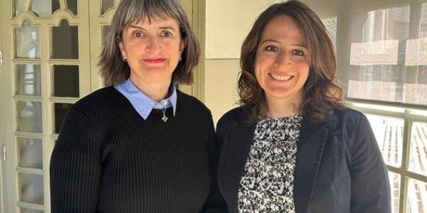 A la izquierda, Maria Izquierdo-Pulido, junto a María Fernanda Zerón-Rugerio, autoras del estudio de la Universidad de Barcelona