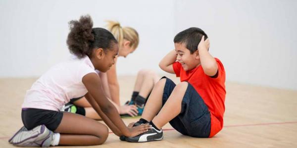 Los niños deben hacer ejercicio para evitar la angustia emocional 
