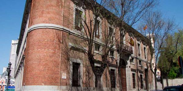 Muchos palacios de Madrid abren sus puertas al público.