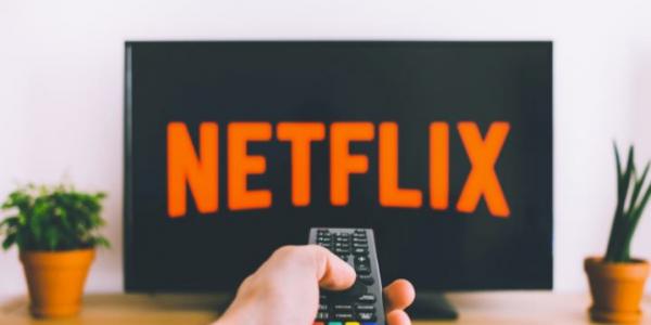 Televisión con Netflix puesto 