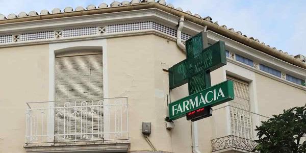 Las personas con discapacidad buscan bolsas de orina en las farmacias