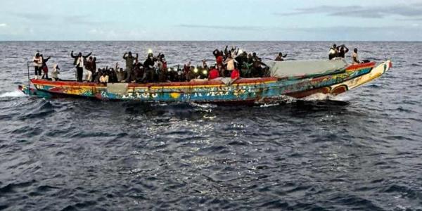 Miles de personas mueren en embarcaciones hacia España