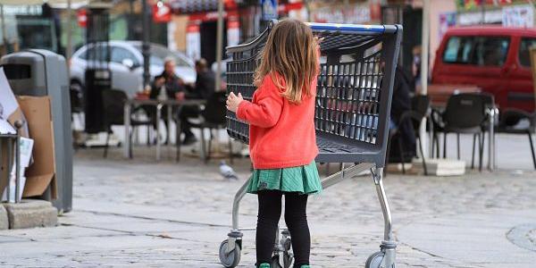 La pobreza infantil se centra en Madrid y Barcelona