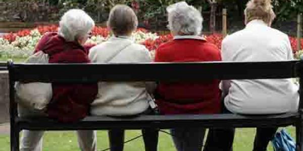 La población española continúa envejeciendo