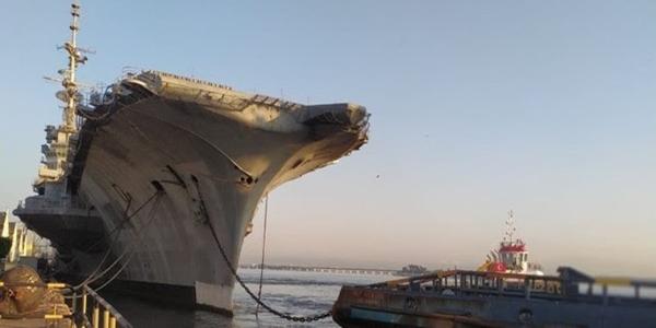 El portaaviones tóxico