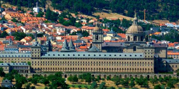 Foto del monasterio del Escorial en Pixabay