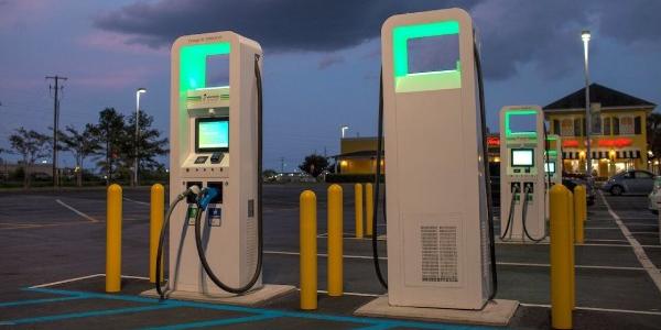 Aumento de puntos de recarga para vehículos eléctricos