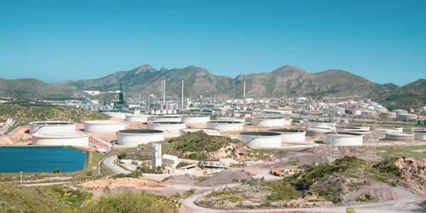 Repsol ha producido por primera vez hidrógeno renovable empleando biometano como materia prima en su refinería de Cartagena