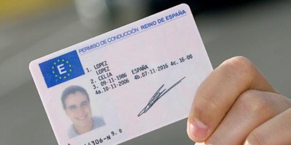 El porqué de la prohibición de renovación del carnet de conducir