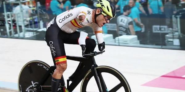 Ricardo Ten, ciclista paralímpico en competición