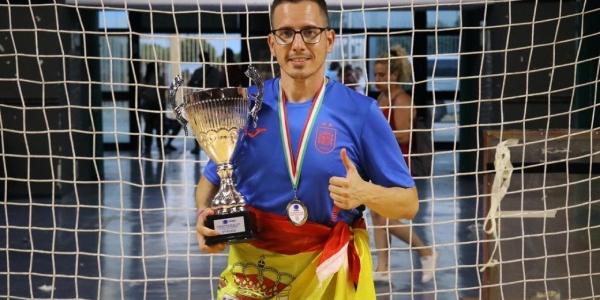 Rubén Pérez, el entrenador sordo de fútbol sala que casi consigue llevar a España a la gloria