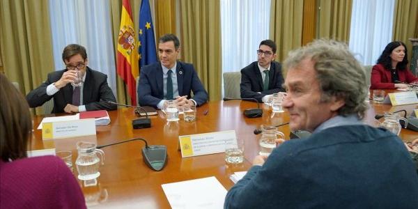 Pedro Sánchez y Salvador Illa, reunidos en la comisión de seguimiento del coronavirus.