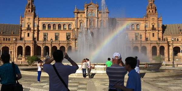 El sector turístico español vuelve a crecer