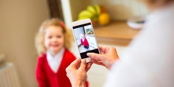 La Ley regulará el sharenting El sharenting, la ciberseguridad, la salud mental y la protección de los menores