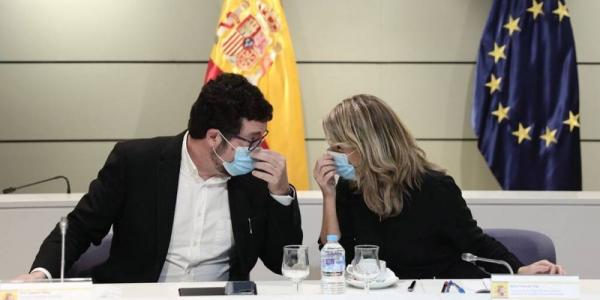 La ministra de Trabajo, Yolanda Díaz, y el secretario de Estado de Empleo, Joaquín Pérez