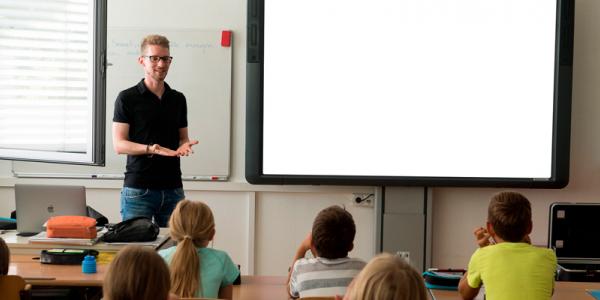 El sueldo de los profesores en España