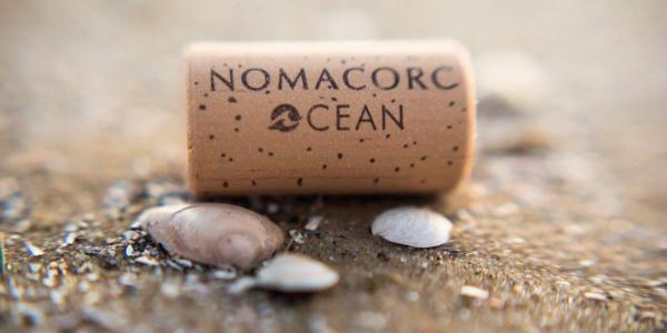 Tapón de vino creado con residuos plásticos del océano