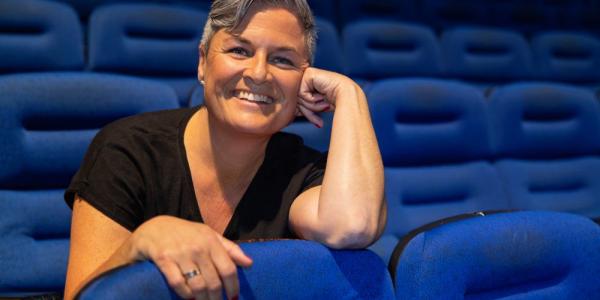 Lucía, directora del teatro de cultura inclusiva
