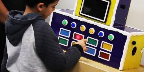 Desarrollo tecnológico con aplicación social para menores con autismo 