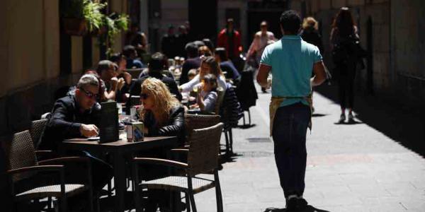 La Comisión Europea pide reducir a España la temporalidad de sus empleos