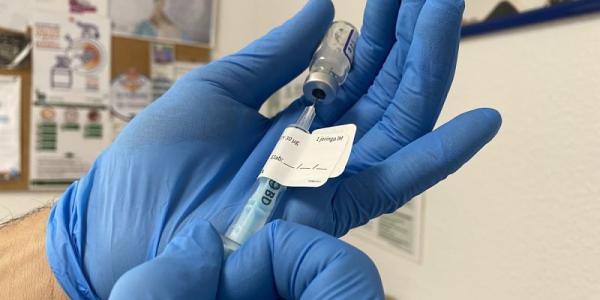 La vacuna de Hipra mantiene mejores resultados que Pfizer/Levante-EMV