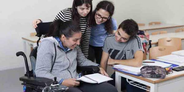 Las universidades deben ser accesibles para las personas con discapacidad 