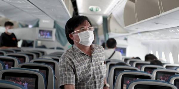 El uso de mascarillas en aviones sigue siendo obligatoria