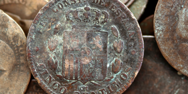 Estas pesetas tienen una valoración mínima de 1.000 euros. Imagen de ©[Lunamarina] a través de Canva.com.