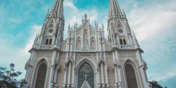 Catedral de la ciudad de Vitoria 