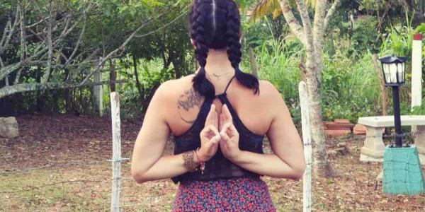 Yoga en casa para cultivar tu energía mental y física durante el aislamiento